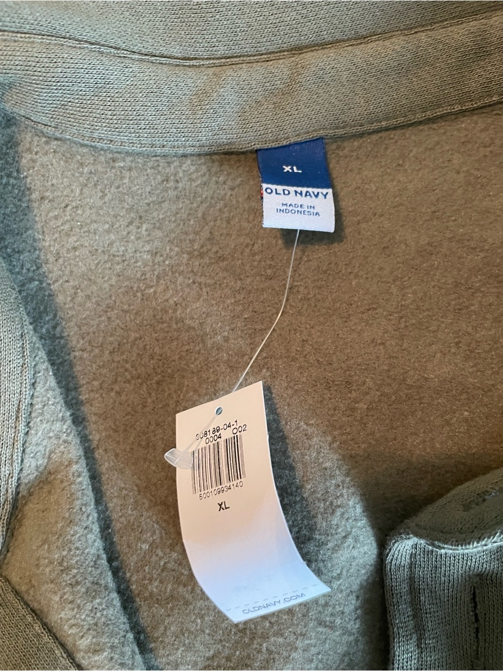 New with tags Old Navy Olive Green Utility Button-Up Shacket - Picture 3 of 6